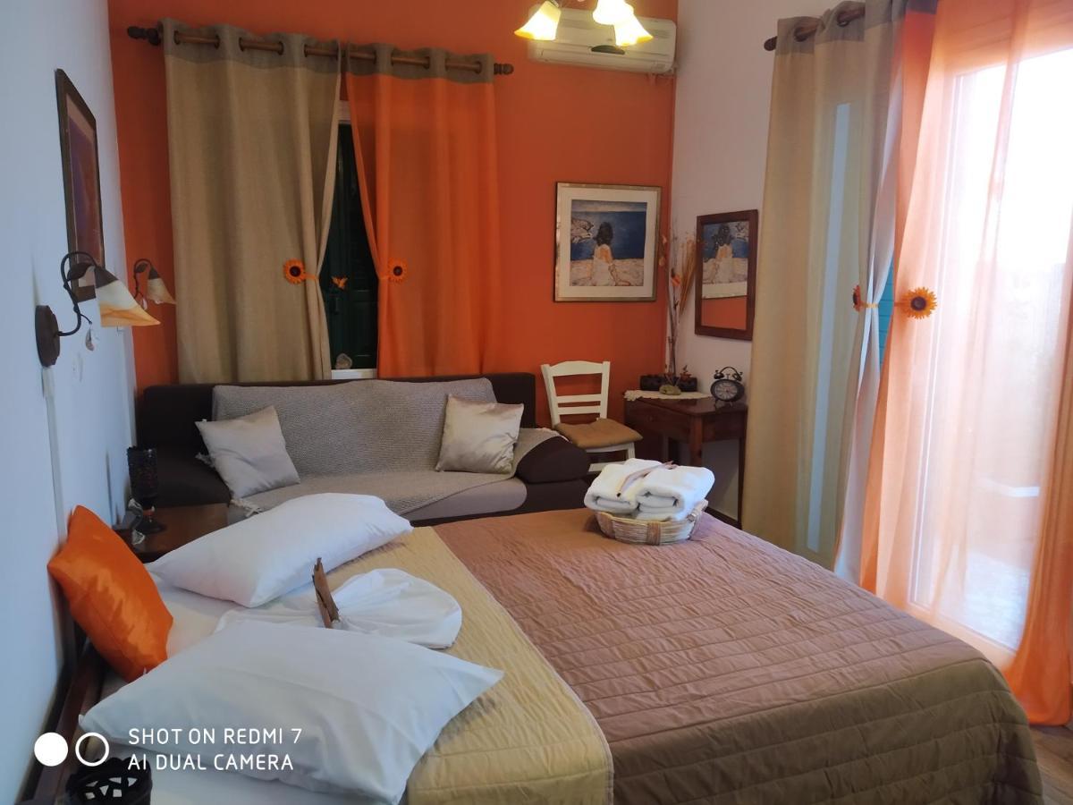 Violetta Rooms Корони Экстерьер фото