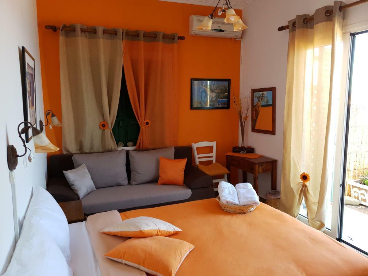 Violetta Rooms Корони Экстерьер фото
